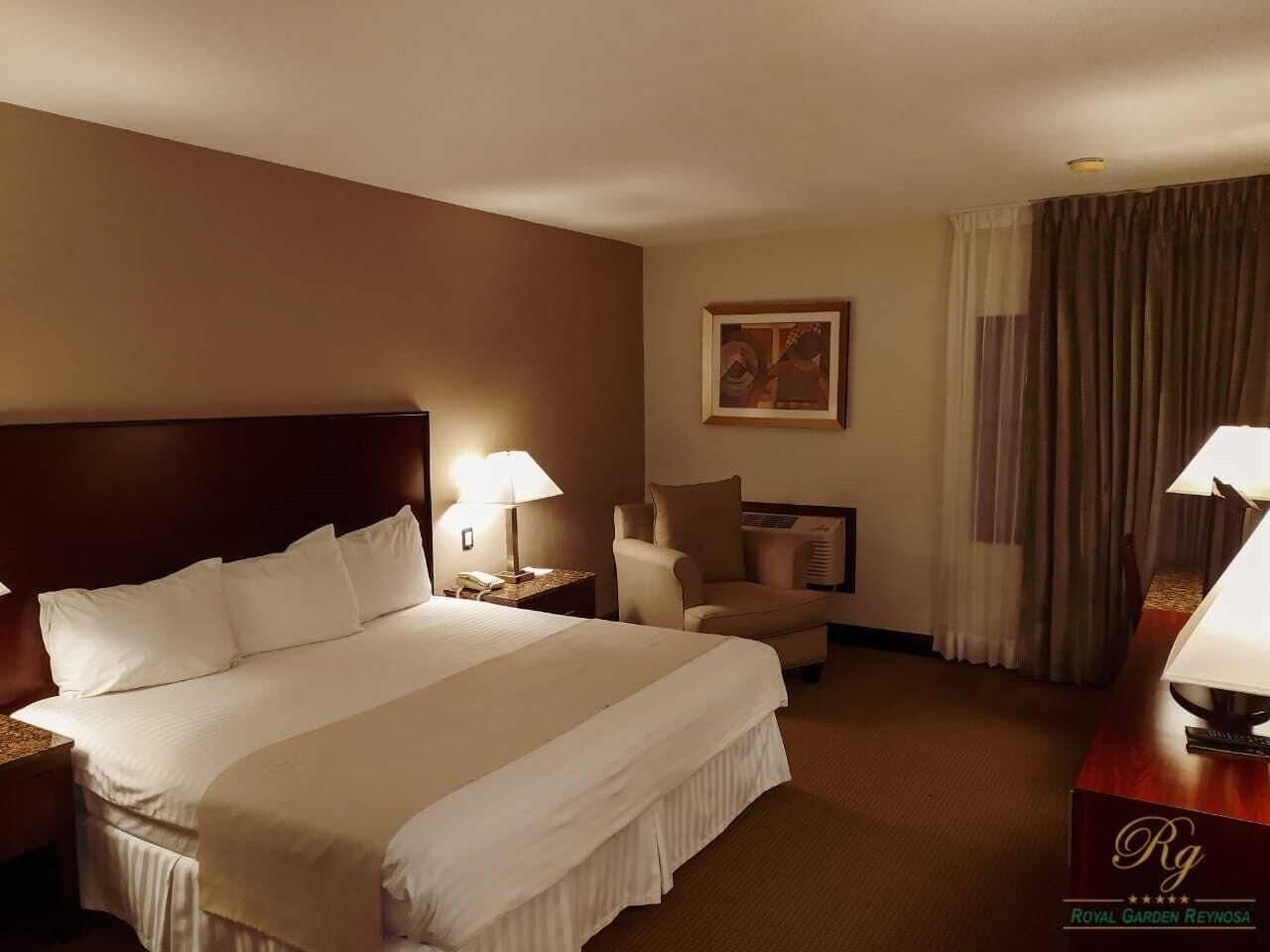 Hotel Royal Garden Reynosa Esterno foto