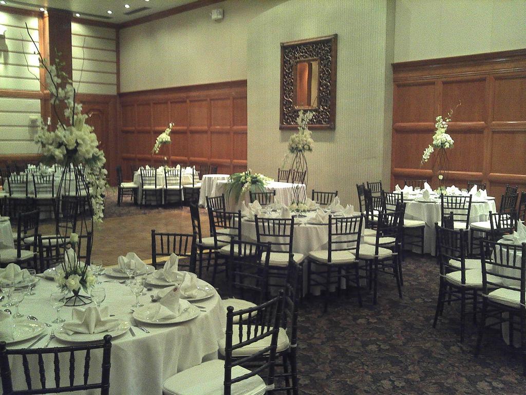 Hotel Royal Garden Reynosa Esterno foto